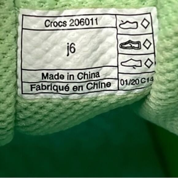 Crocs Women's Green White Perforated Water Sneakers 6 - Picture 5 of 5